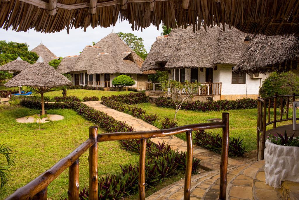 מלון דיאני ביץ' Kinondo Poa מראה חיצוני תמונה